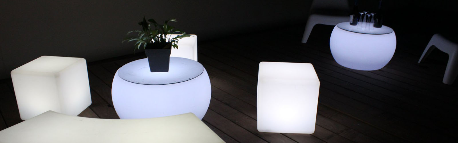 CUBE LUMINEUX SLIDE 11