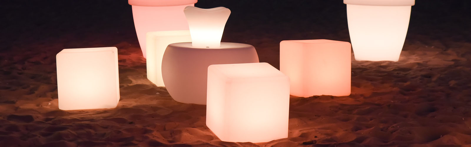 CUBE LUMINEUX SLIDE 2