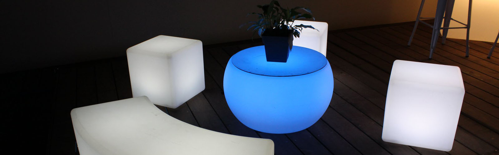 CUBE LUMINEUX SLIDE 20