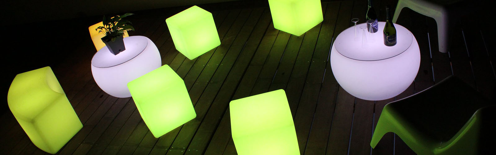 CUBE LUMINEUX SLIDE 21