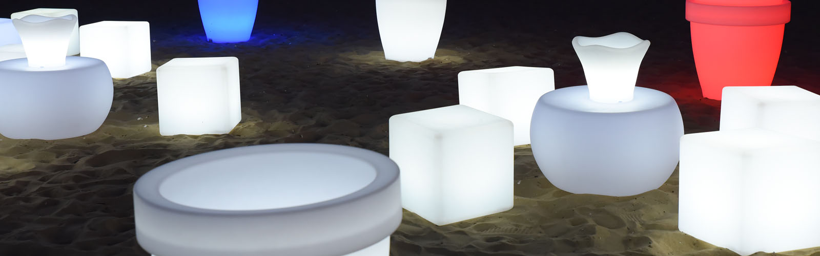 CUBE LUMINEUX SLIDE 4