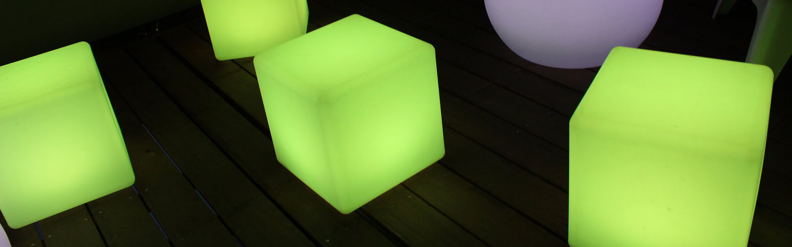 CUBE LUMINEUX SLIDE 7