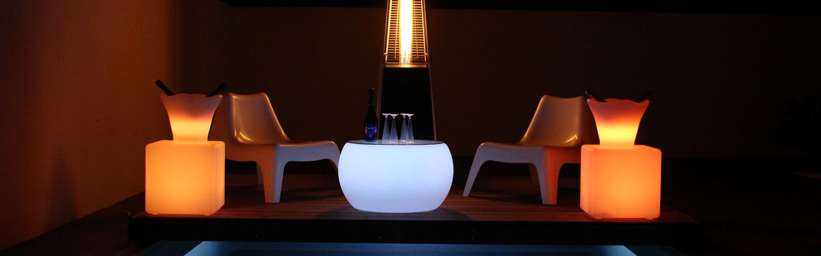 TABLE LUMINEUSE SLIDE 3